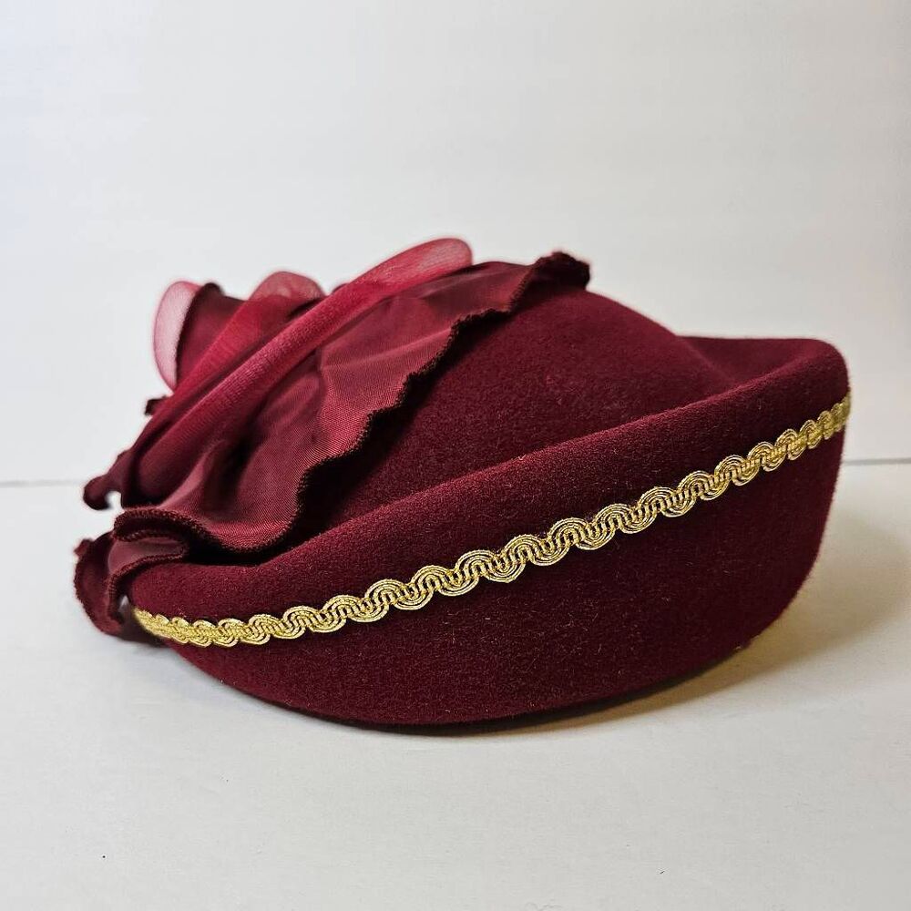 Sylvia Bollman vintage deep red/burgundy wool felt pillbox style tilt hat.